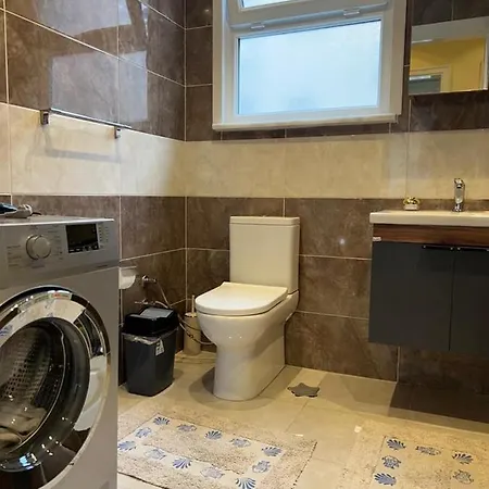 Lovely 3-bedroom In Sisli Lejlighed *