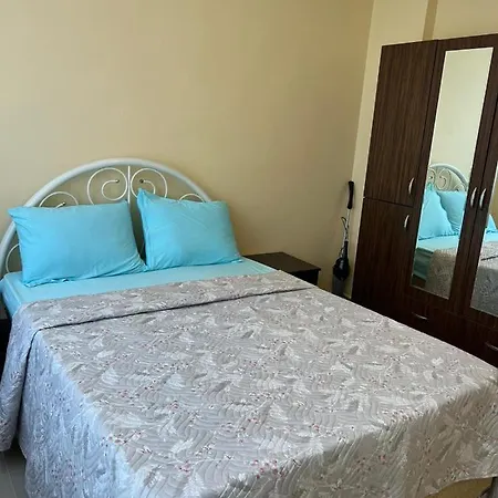 Lovely 3-bedroom In Sisli Апартаменты Стамбул